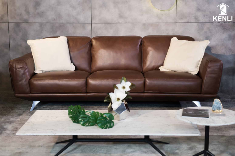 Leather sofa will help the room become more luxurious/ noithatkenli.vn